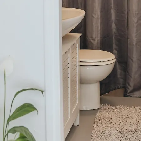 Anatota Hvar 招待所 4*