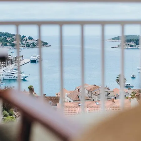 招待所 Anatota Hvar