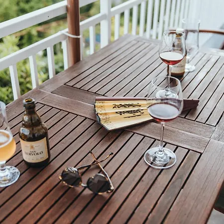 بيت ضيافة Anatota Hvar هفار