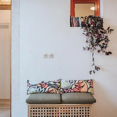 Anatota Hvar Гостевой дом 4*