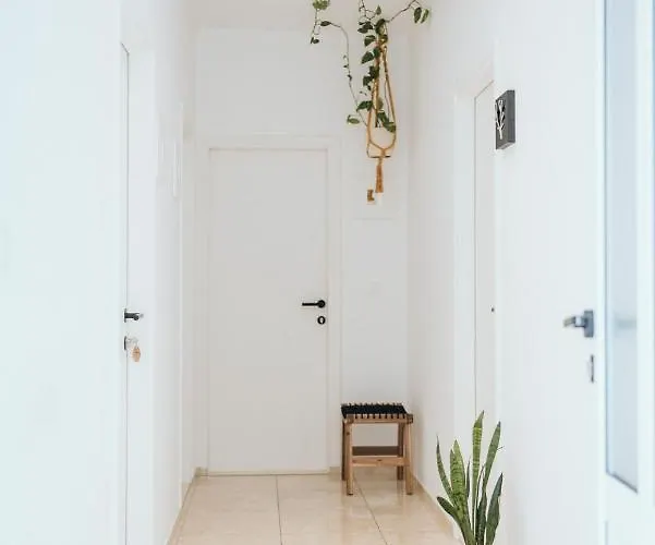 Anatota Hvar Guest house