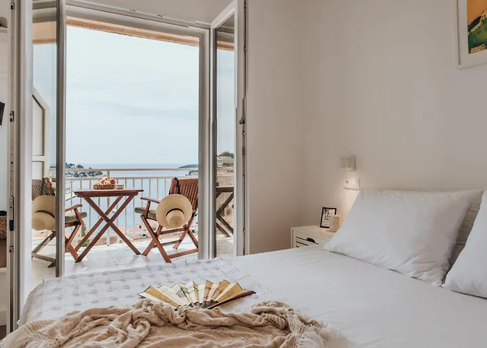 Guest house Anatota Hvar 4*