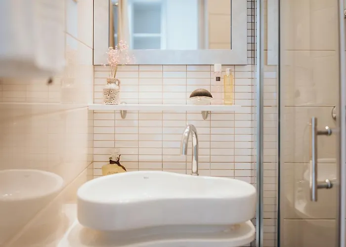 Anatota Hvar בית הארחה